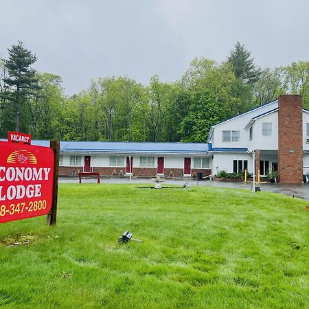 Economy Lodge 682 Main St Sturbridge Dış mekan fotoğraf